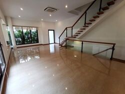 Lornie Road (D11), Terrace #484465831